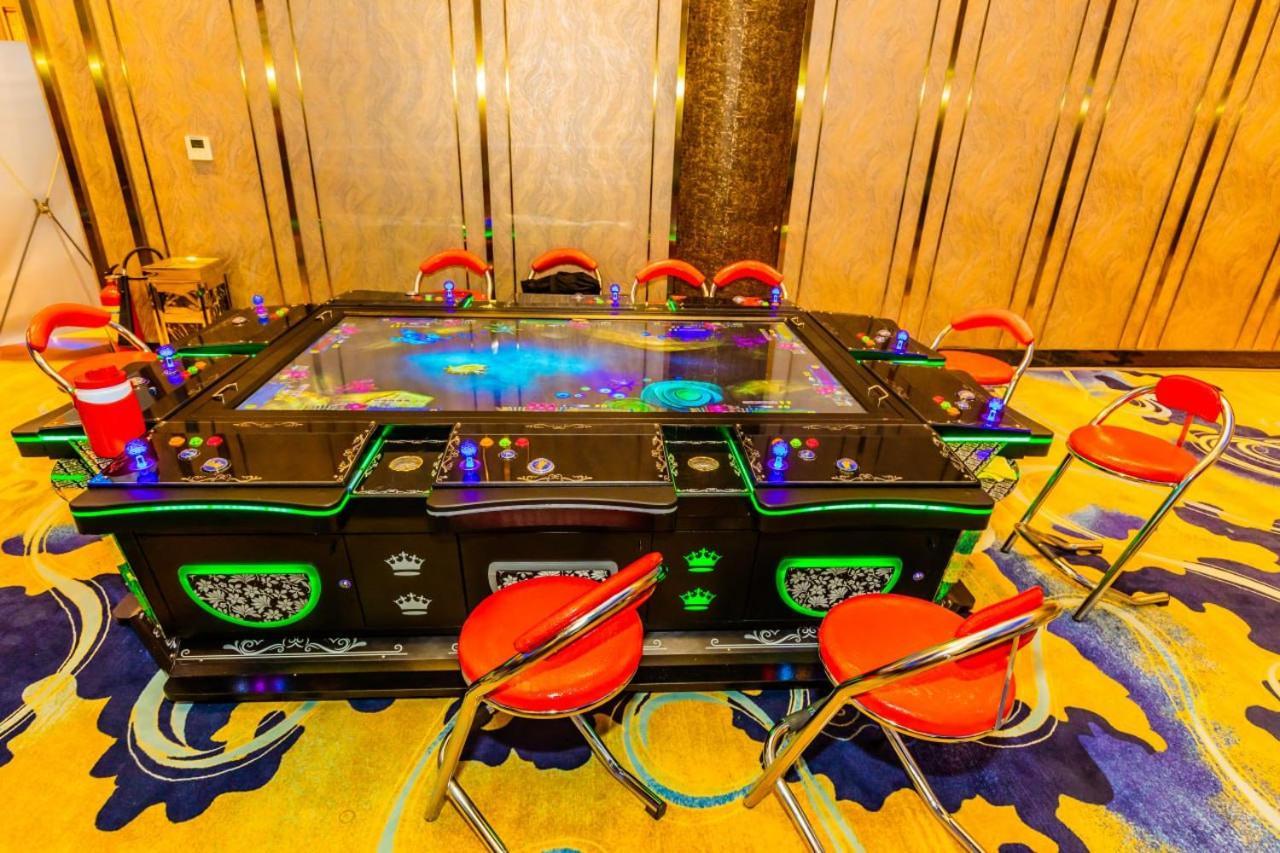 Dynasty Casino Hotel Bavet Buitenkant foto