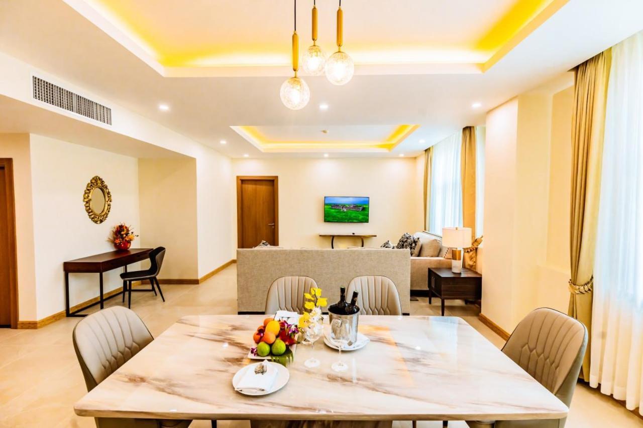 Dynasty Casino Hotel Bavet Buitenkant foto