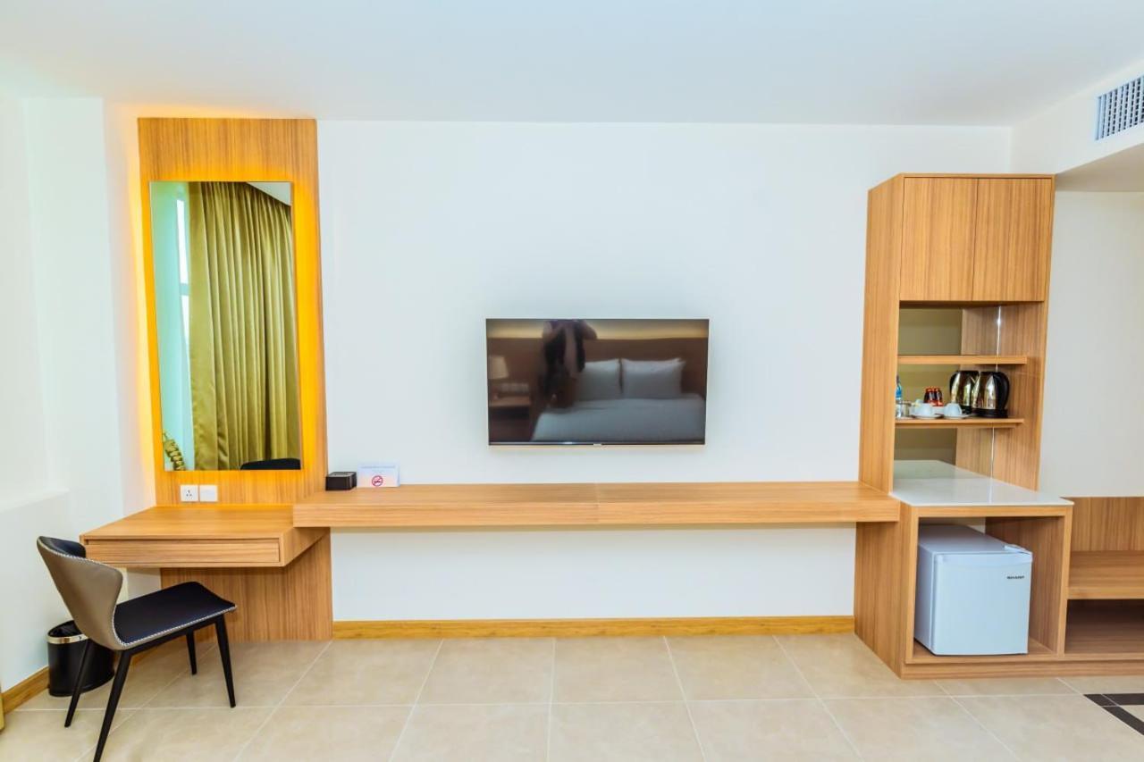 Dynasty Casino Hotel Bavet Buitenkant foto